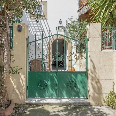 Sophias House * Malona Village